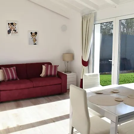 Renovated 400 Meters From The Sea With Garden וילה פורטה דיי מארמי